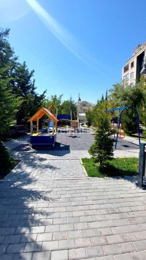 Kirayə verilir, köhnə tikili, 3 otaqlı, 107 m², Bakı, Nərimanov r, Gənclik m.