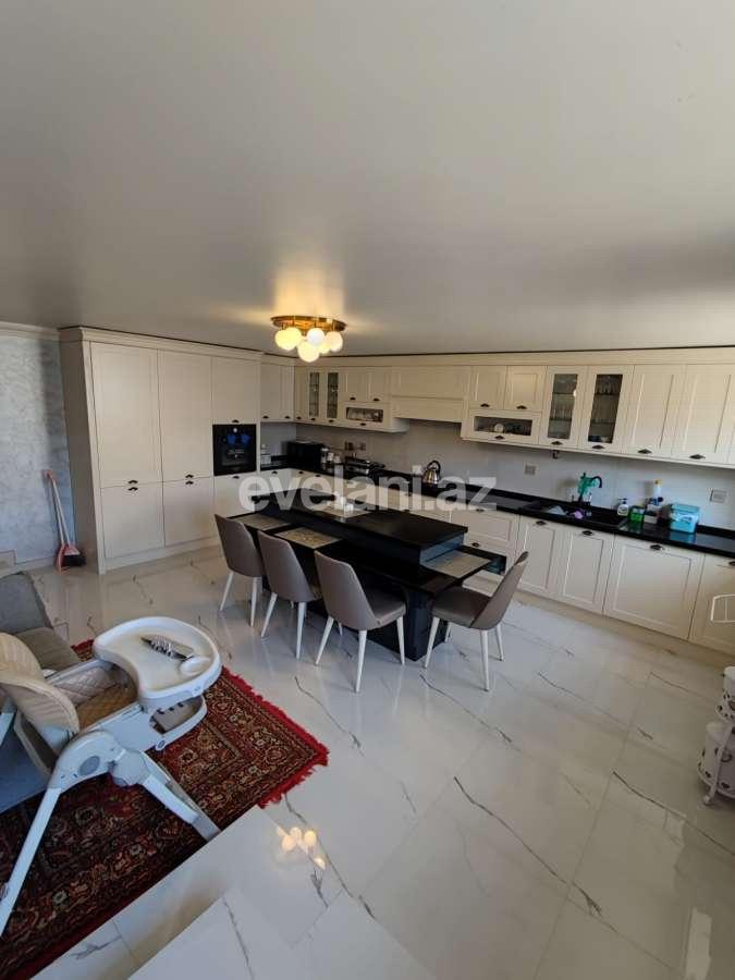 Satılır, villa, 5 otaqlı, 300 m², Bakı, Səbail r, Badamdar q.