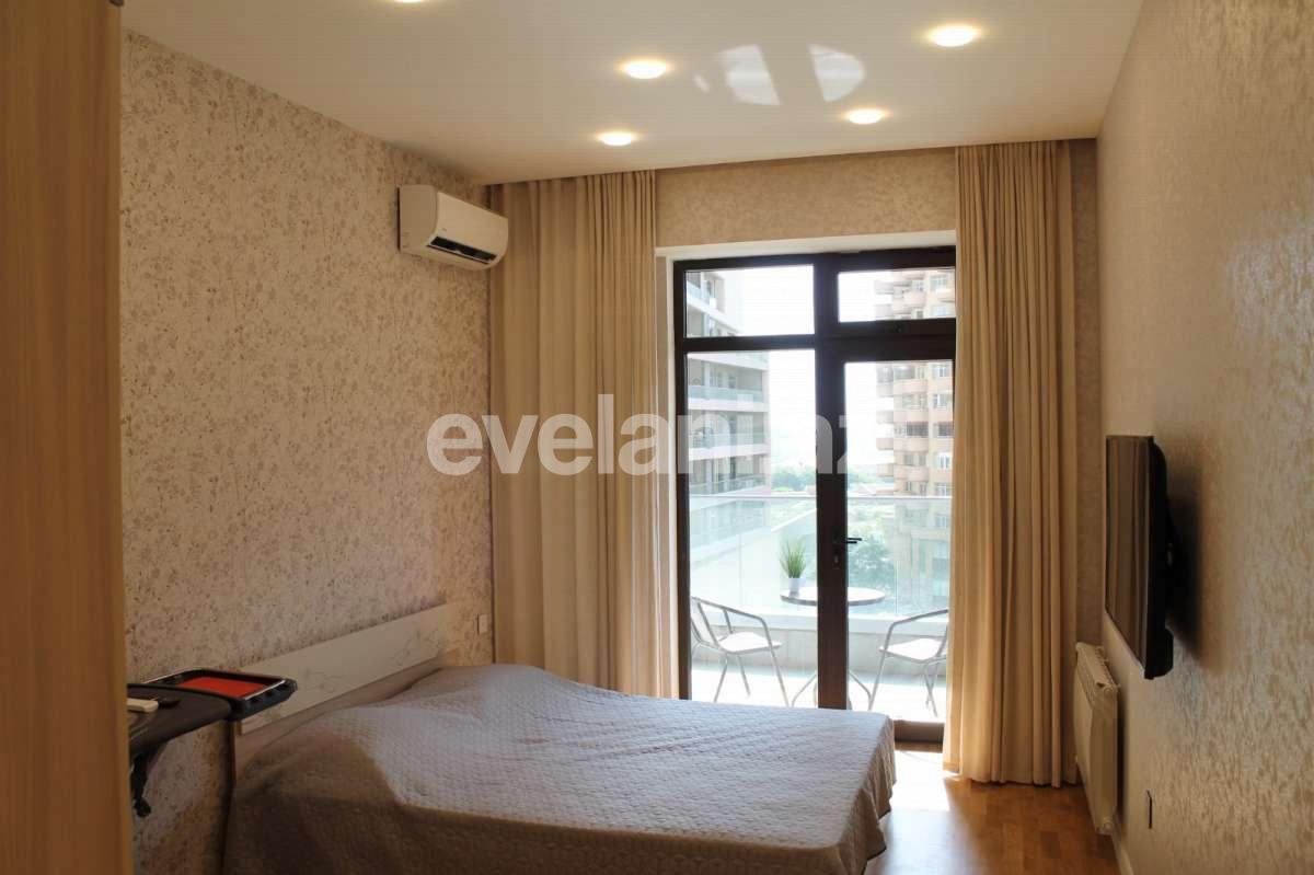 Kirayə verilir, yeni tikili, 4 otaqlı, 178 m², Bakı, Yasamal r, 8 Noyabr m.