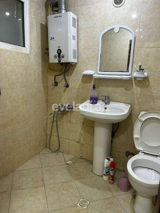 Rent, old building, 1 room, 40 m², Baku, Yasamal r, Elmlar Akademiyası m.