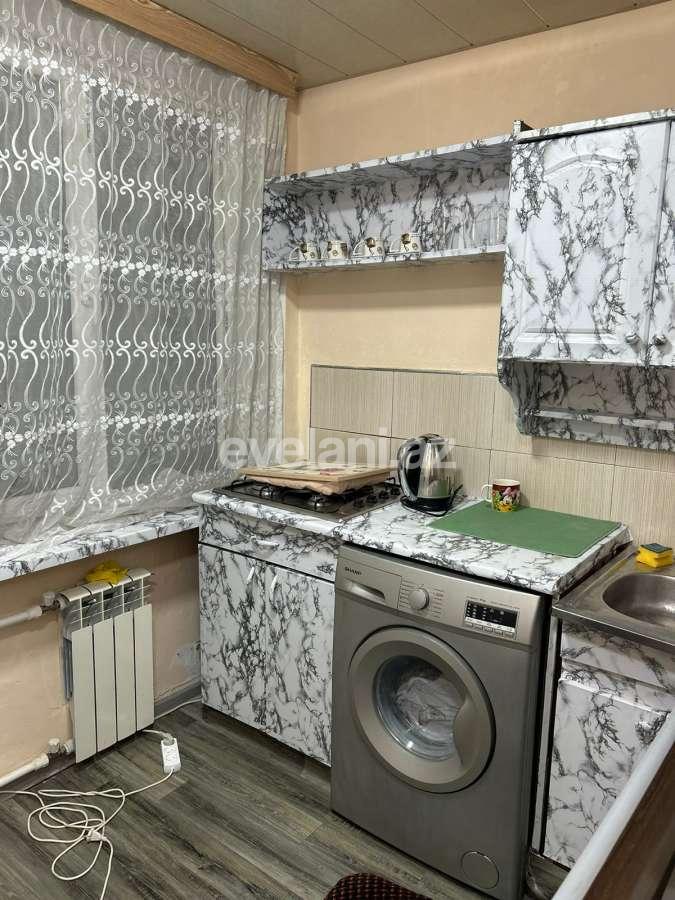 Rent, old building, 1 room, 40 m², Baku, Yasamal r, Elmlar Akademiyası m.