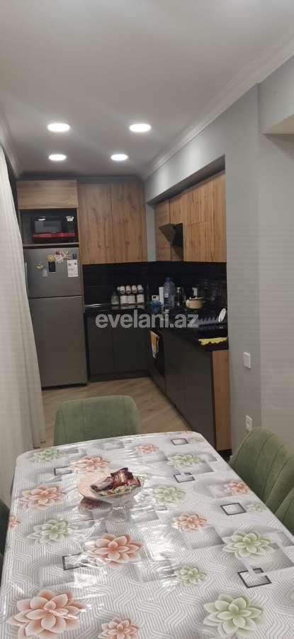 Kirayə verilir, köhnə tikili, 2 otaqlı, 70 m², Bakı, Səbail r.