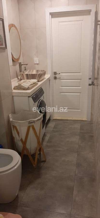 Kirayə verilir, köhnə tikili, 2 otaqlı, 70 m², Bakı, Səbail r.