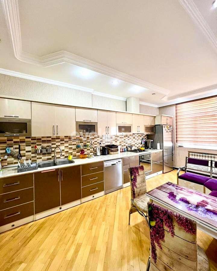 Satılır, yeni tikili, 3 otaqlı, 122 m², Bakı, Xətai r, Həzi Aslanov m.