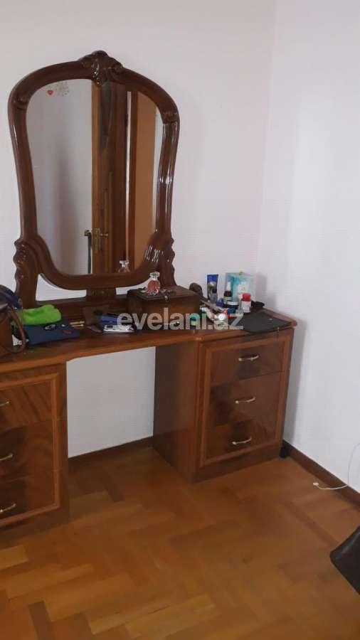 Sale, old building, 2 room, 55 m², Baku, Nasimi r.