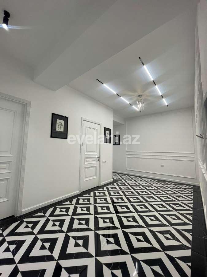 Сдаётся, новостройка, 3-комнаты, 130 m², Баку, Сабаильский r, Ичери Шехер m.