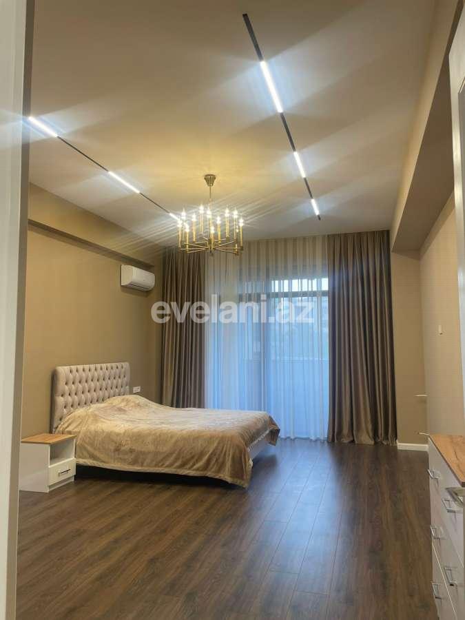 Сдаётся, новостройка, 3-комнаты, 130 m², Баку, Сабаильский r, Ичери Шехер m.