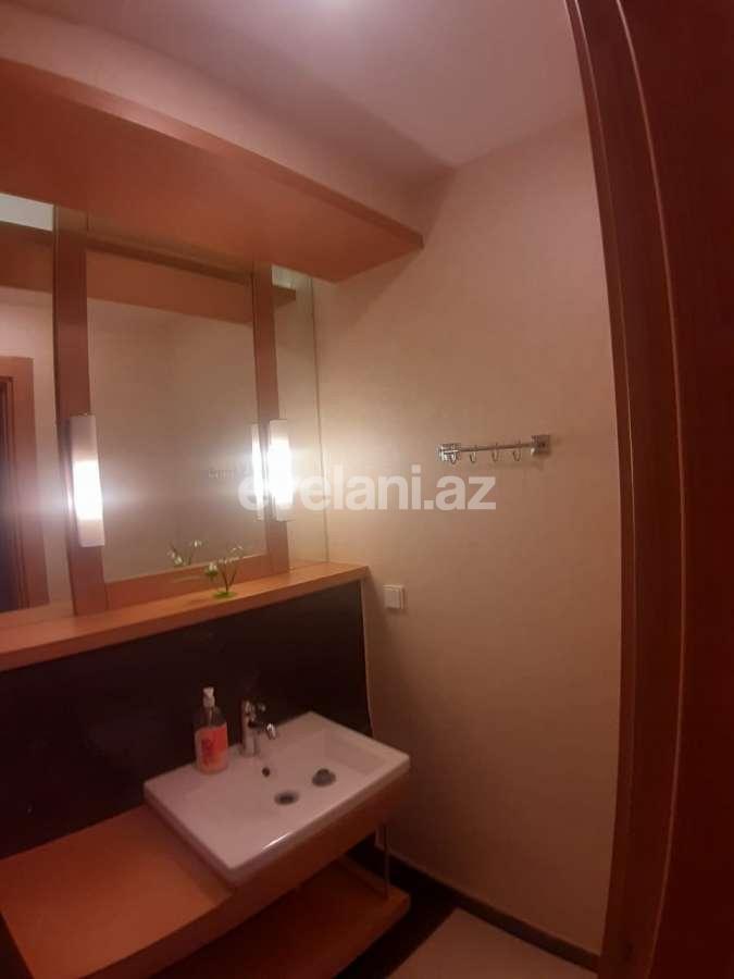 Kirayə verilir, yeni tikili, 3 otaqlı, 150 m², Bakı, Nərimanov r, Gənclik m.