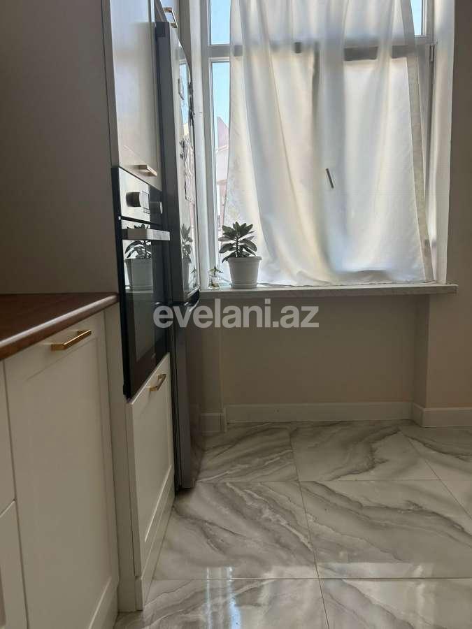 Satılır, köhnə tikili, 2 otaqlı, 62 m², Bakı, Nərimanov r, Nəriman Nərimanov m.