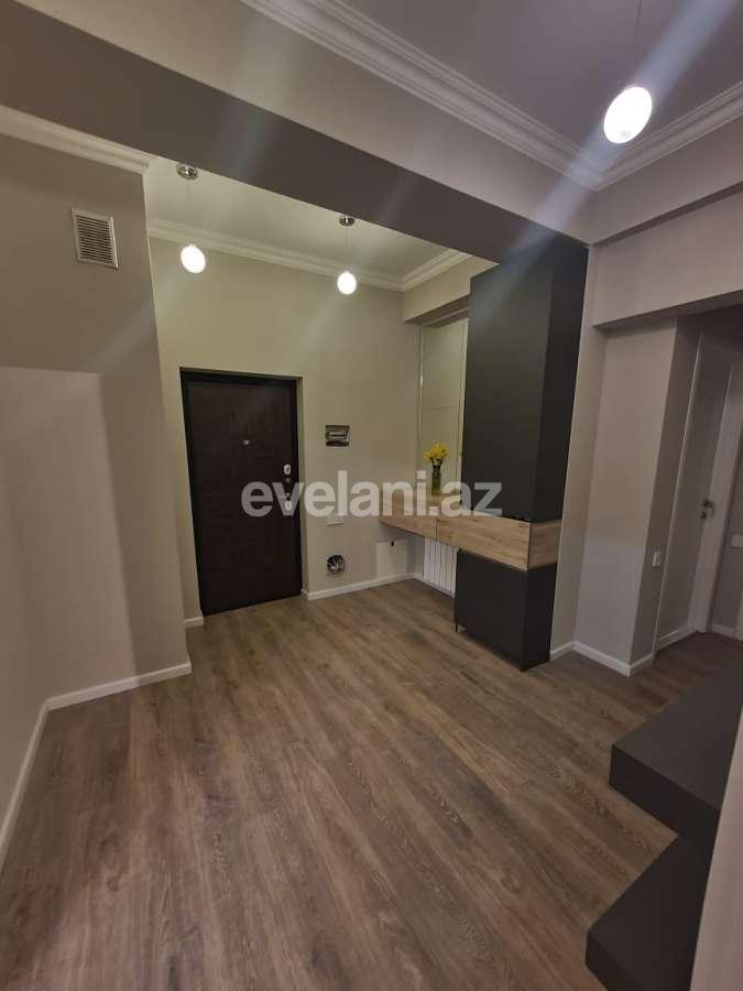 Kirayə verilir, yeni tikili, 2 otaqlı, 80 m², Bakı, Suraxanı r, Qaraçuxur q.