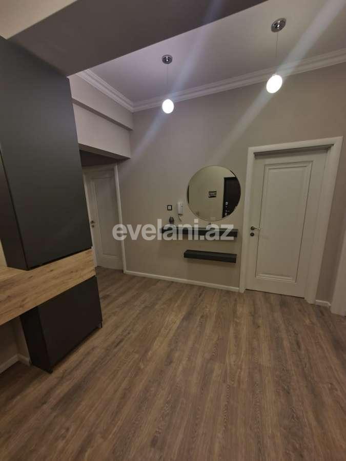 Kirayə verilir, yeni tikili, 2 otaqlı, 80 m², Bakı, Suraxanı r, Qaraçuxur q.
