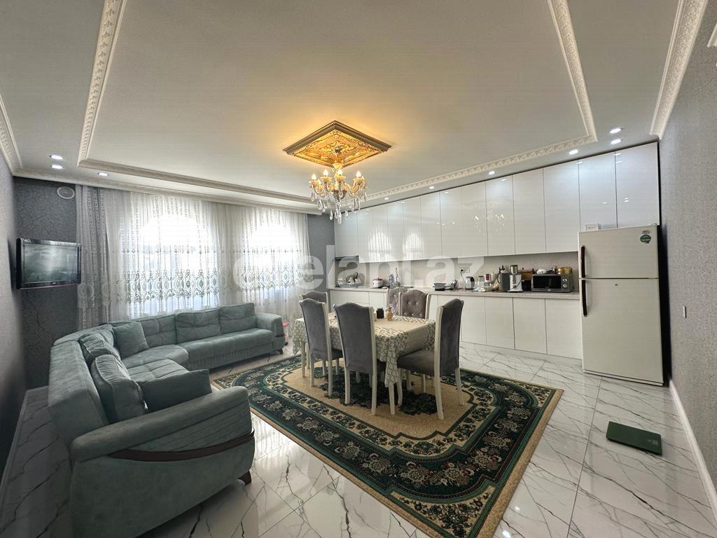 Satılır, villa, 7 otaqlı, 323 m², Sumqayıt, 26-cı məhəllə r.