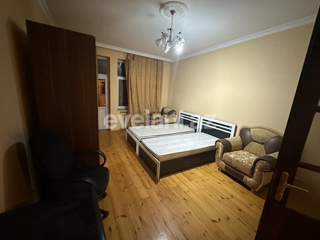 Kirayə verilir, köhnə tikili, 4 otaqlı, 110 m², Bakı, Xətai r, Şah İsmayıl Xətai m.