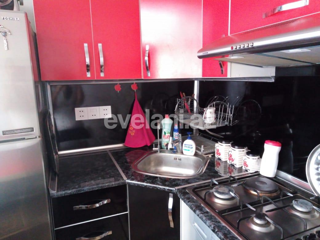 Satılır, köhnə tikili, 3 otaqlı, 80 m², Bakı, Nərimanov r, Nəriman Nərimanov m.