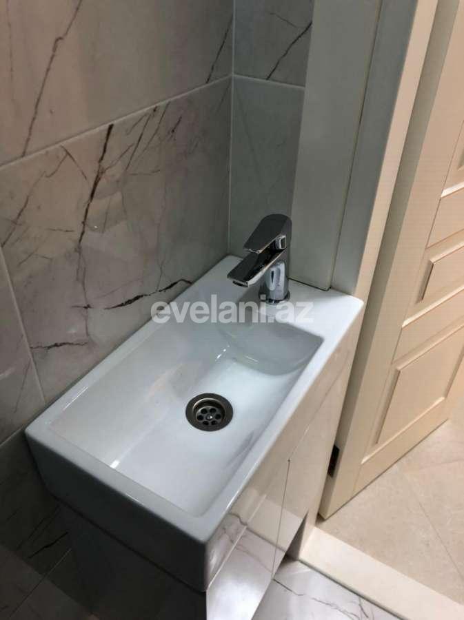 Satılır, yeni tikili, 3 otaqlı, 71 m², Bakı, Səbail r, Sahil m.