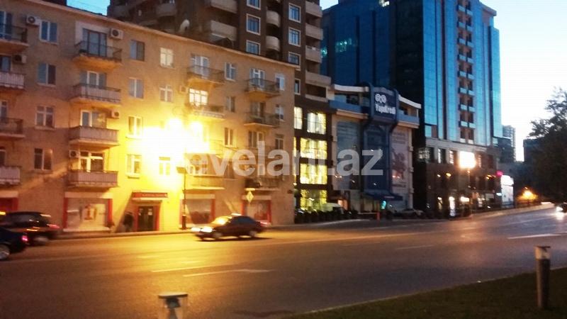 Satılır, köhnə tikili, 2 otaqlı, 60 m², Bakı, Nəsimi r.