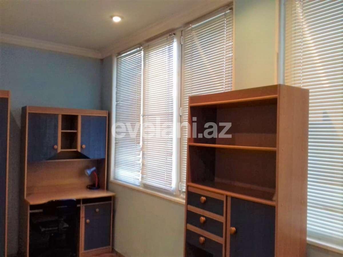 Kirayə verilir, köhnə tikili, 3 otaqlı, 90 m², Bakı, Yasamal r.