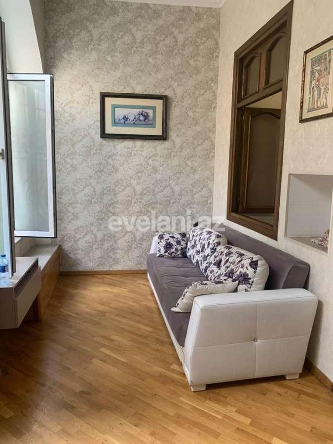 Kirayə verilir, köhnə tikili, 2 otaqlı, 70 m², Bakı, Səbail r, İçəri Şəhər m.