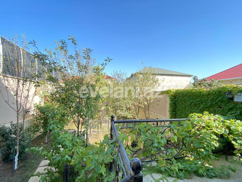 Satılır, həyət evi / bağ, 7 otaqlı, 450 m², Bakı, Abşeron r, Novxanı q.