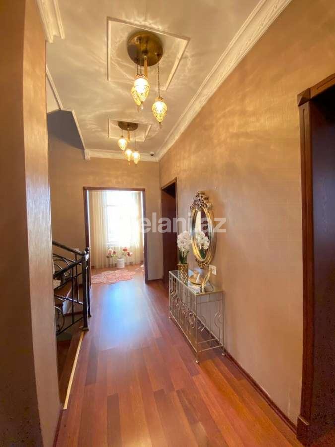 Satılır, həyət evi / bağ, 7 otaqlı, 450 m², Bakı, Abşeron r, Novxanı q.