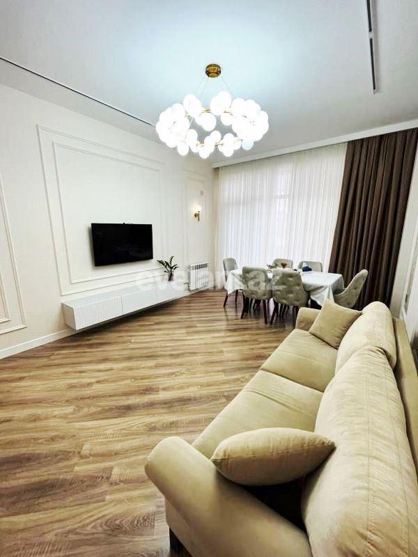 Satılır, yeni tikili, 3 otaqlı, 105 m², Bakı, Xətai r, Əhmədli q, Həzi Aslanov m.