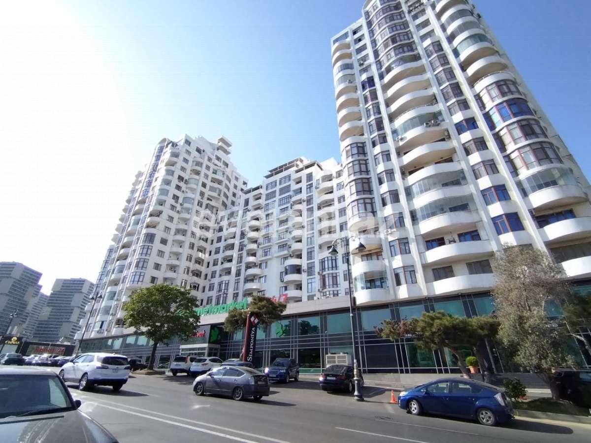 Satılır, yeni tikili, 3 otaqlı, 156 m², Bakı, Nəsimi r.