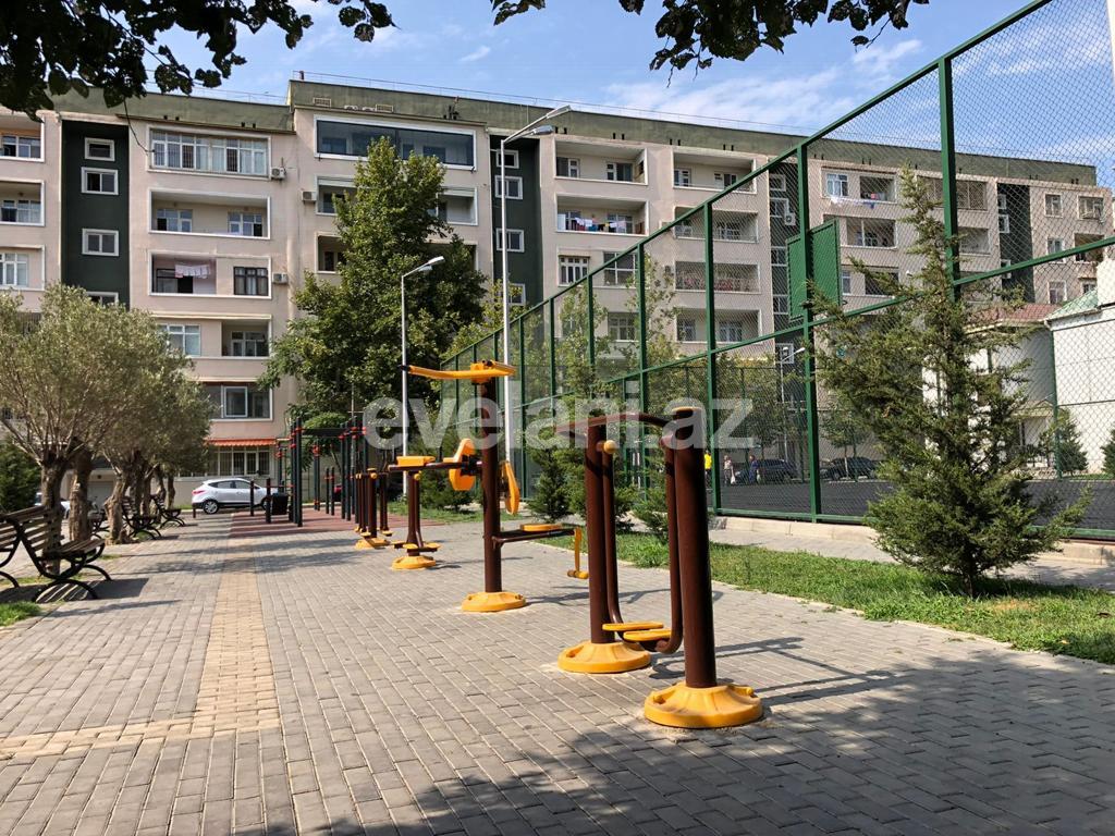 Kirayə verilir, köhnə tikili, 4 otaqlı, 170 m², Bakı, Nərimanov r, Nəriman Nərimanov m.