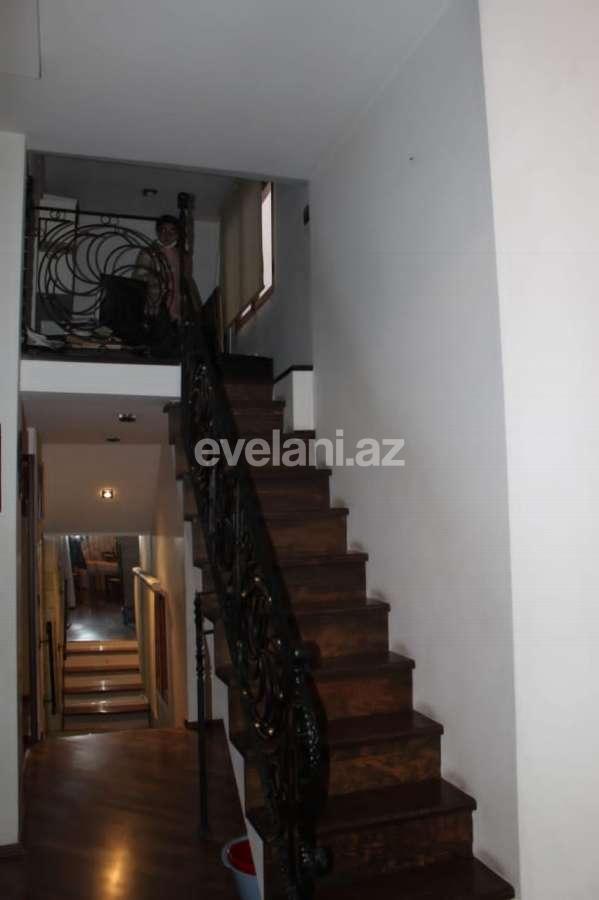 Kirayə verilir, köhnə tikili, 3 otaqlı, 80 m², Bakı, Səbail r, İçəri Şəhər m.