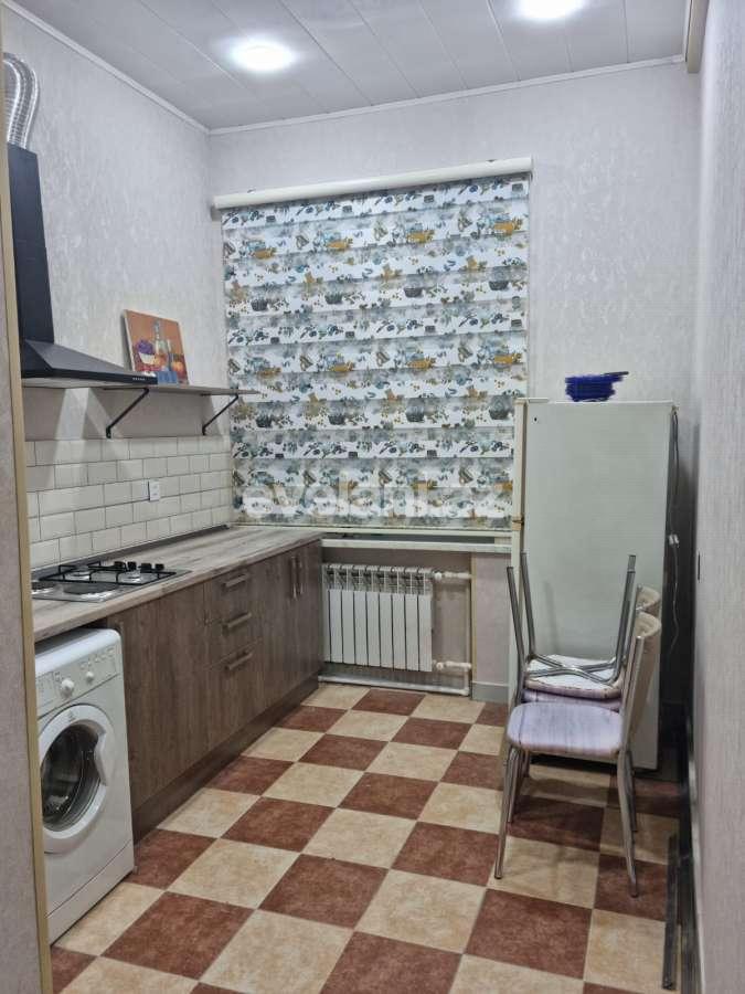 Сдаётся, вторичка, 2-комнаты, 50 m², Баку, Ясамальский r, Элмляр Академиясы m.