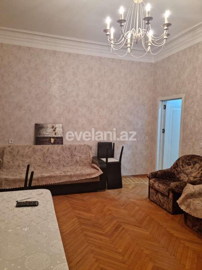 Сдаётся, вторичка, 2-комнаты, 50 m², Баку, Ясамальский r, Элмляр Академиясы m.