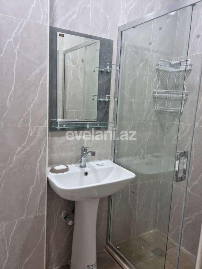 Сдаётся, вторичка, 2-комнаты, 50 m², Баку, Ясамальский r, Элмляр Академиясы m.