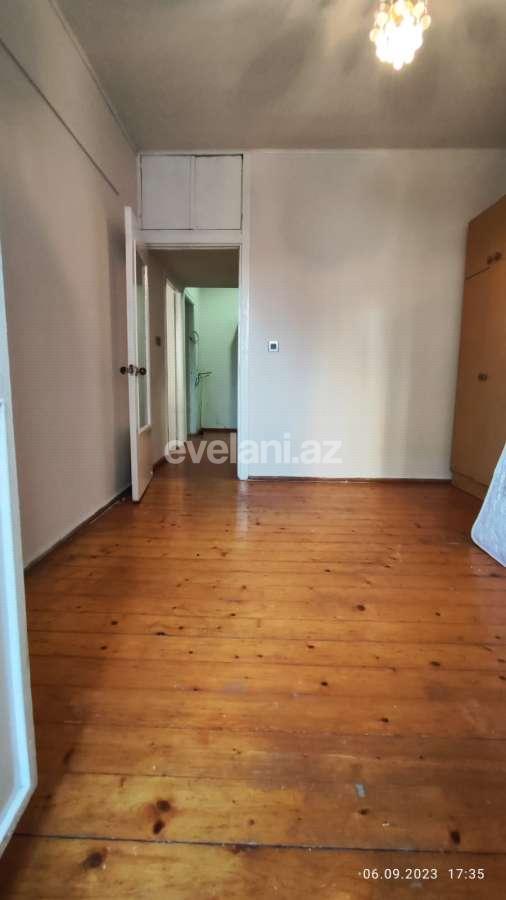 Kirayə verilir, köhnə tikili, 2 otaqlı, 65 m², Bakı, Binəqədi r, 8-ci mikrorayon q.