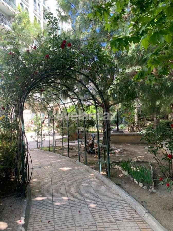 Satılır, yeni tikili, 4 otaqlı, 200 m², Bakı, Nəsimi r, Kubinka q, Nizami m.