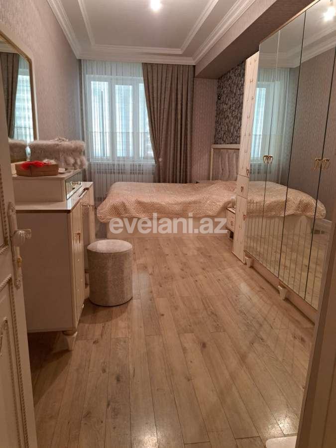Satılır, yeni tikili, 3 otaqlı, 83 m², Bakı, Yasamal r, Elmlər Akademiyası m.
