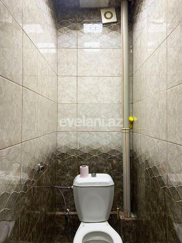 Satılır, köhnə tikili, 3 otaqlı, 80 m², Bakı, Nizami r, 8-ci kilometr q, Neftçilər m.