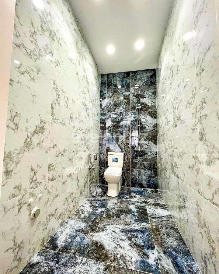 Satılır, yeni tikili, 3 otaqlı, 130 m², Bakı, Nizami r, Qara Qarayev m.