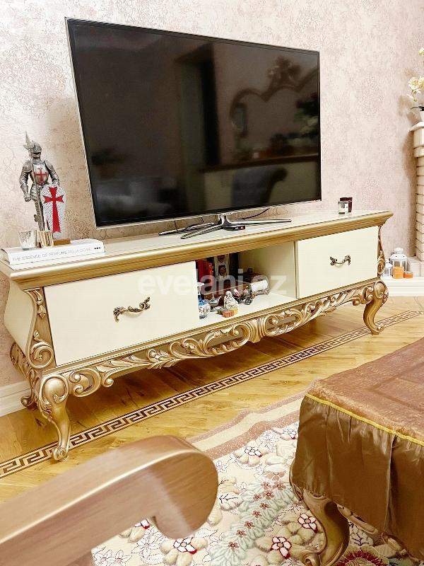 Satılır, köhnə tikili, 3 otaqlı, 100 m², Bakı, Nərimanov r, Montin q, Nəriman Nərimanov m.