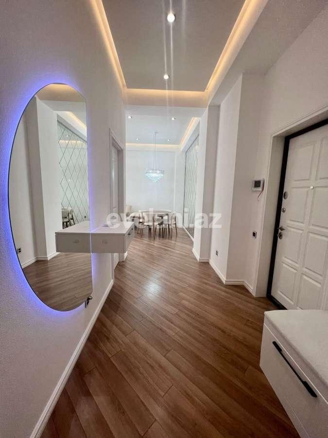 Satılır, yeni tikili, 3 otaqlı, 78 m², Bakı, Nəsimi r.