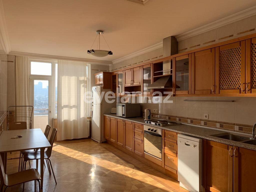 Kirayə verilir, yeni tikili, 4 otaqlı, 220 m², Bakı, Nəsimi r, 28 may m.