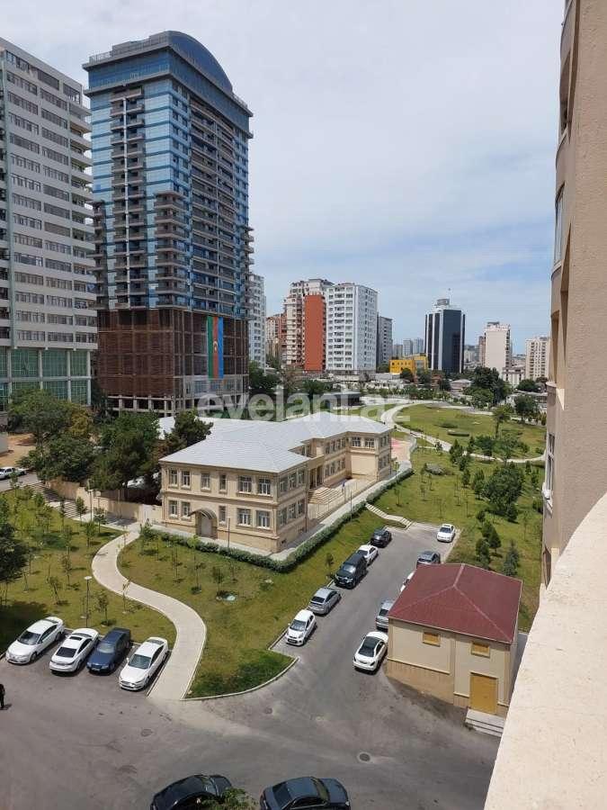 Kirayə verilir, yeni tikili, 3 otaqlı, 130 m², Bakı, Yasamal r.