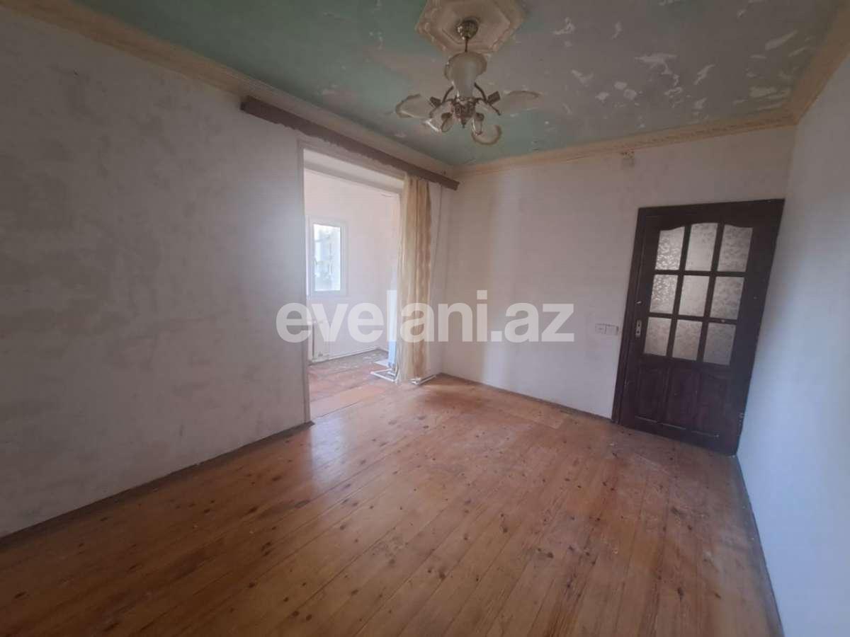 Satılır, köhnə tikili, 2 otaqlı, 65 m², Bakı, Xətai r, Həzi Aslanov q, Həzi Aslanov m.