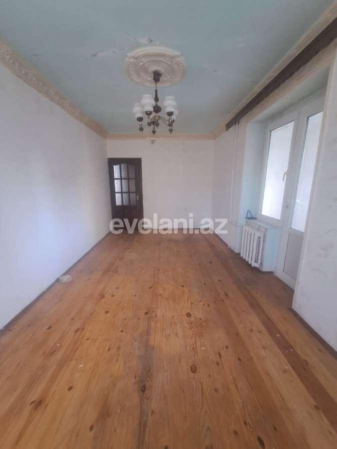 Satılır, köhnə tikili, 2 otaqlı, 65 m², Bakı, Xətai r, Həzi Aslanov q, Həzi Aslanov m.