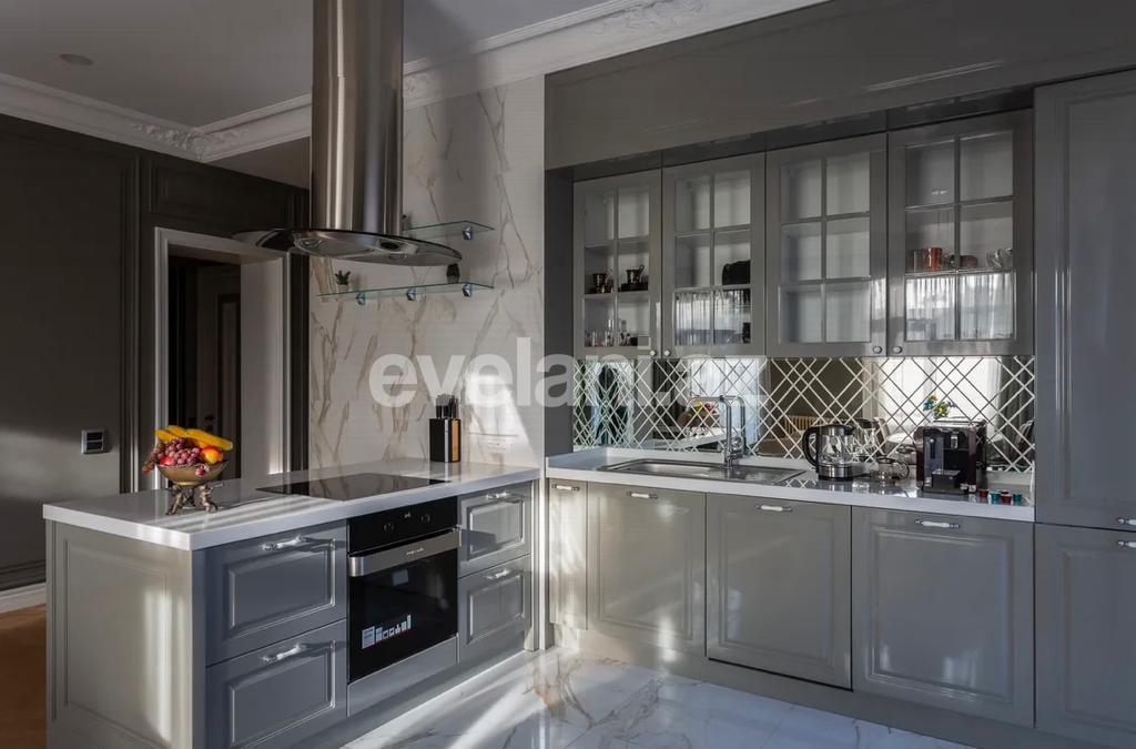 Sale, old building, 3 room, 115 m², Baku, Sabail r, Sahil m.