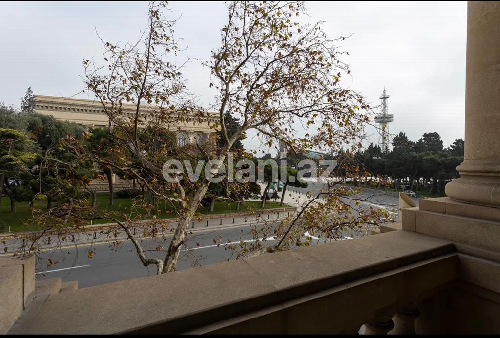 Sale, old building, 3 room, 115 m², Baku, Sabail r, Sahil m.