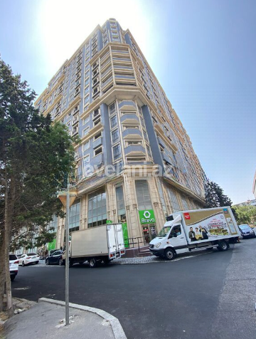 Satılır, yeni tikili, 2 otaqlı, 65 m², Bakı, Binəqədi r, 8-ci mikrorayon q.