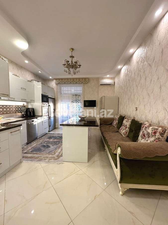 Satılır, yeni tikili, 3 otaqlı, 145 m², Bakı, Yasamal r, İnşaatçılar m.