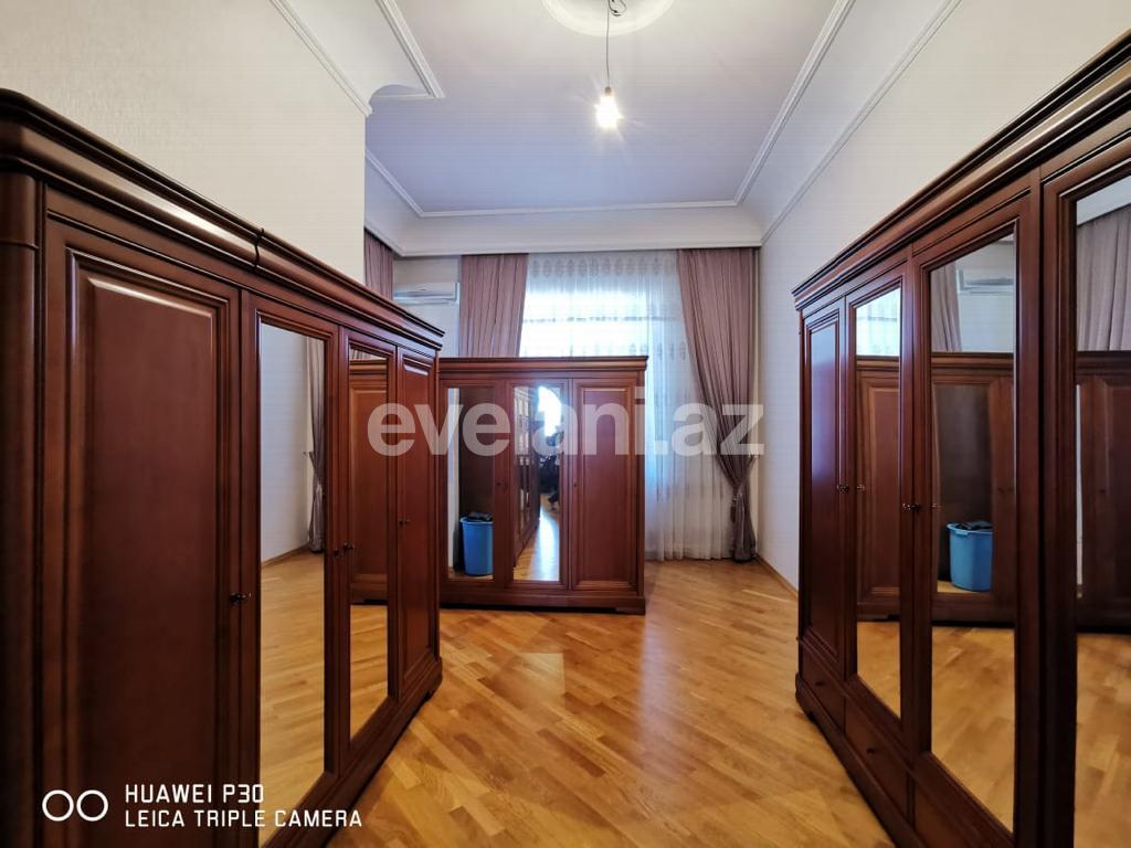 Satılır, villa, 13 otaqlı, 1000 m², Bakı, Binəqədi r, M. Rəsulzadə q.