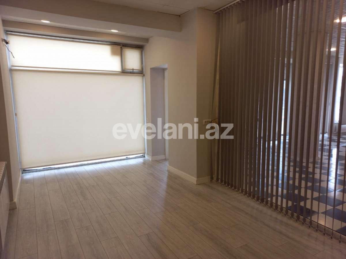 Kirayə verilir, obyekt, 200 m², Bakı, Səbail r.