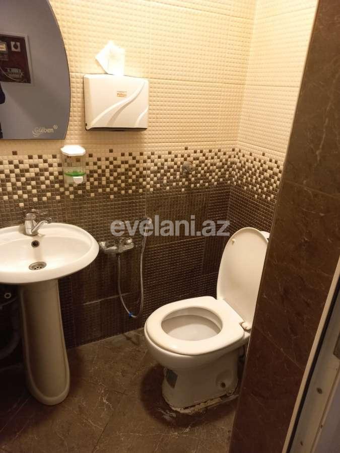 Kirayə verilir, obyekt, 200 m², Bakı, Səbail r.