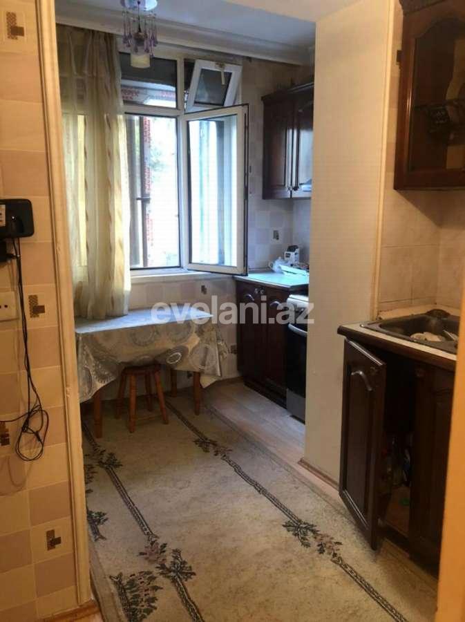 Satılır, köhnə tikili, 2 otaqlı, 50 m², Bakı, Nərimanov r, Gənclik m.